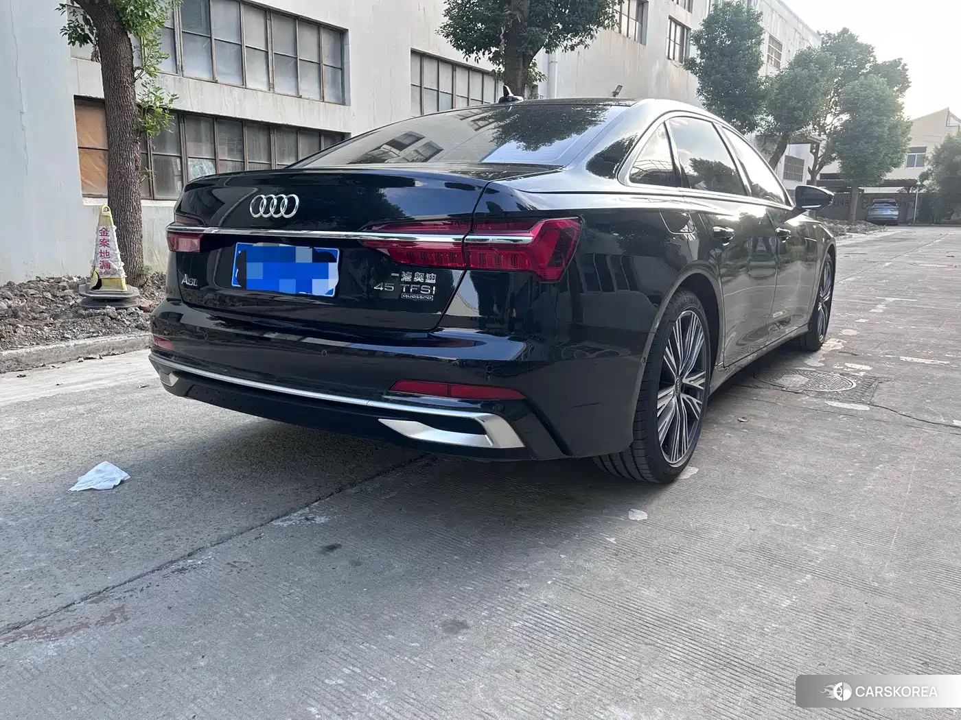Audi A6L 2024 Черный из Китая