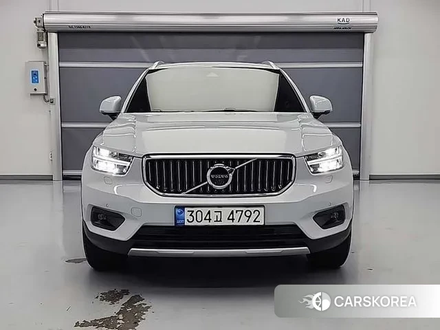 Volvo XC40 2021 Белый из Кореи