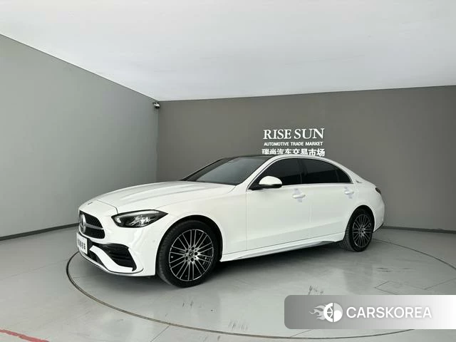 Mercedes-Benz Class C 2022 Белый из Китая