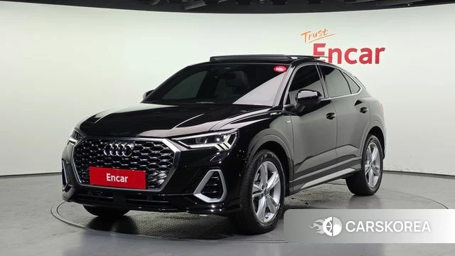 Audi Q3 (F3) 2023 Черный из Кореи