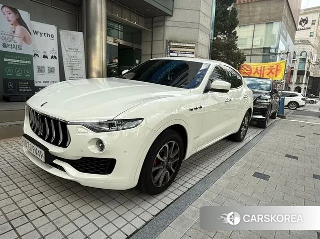 Maserati Levante 2018 Белый из Кореи