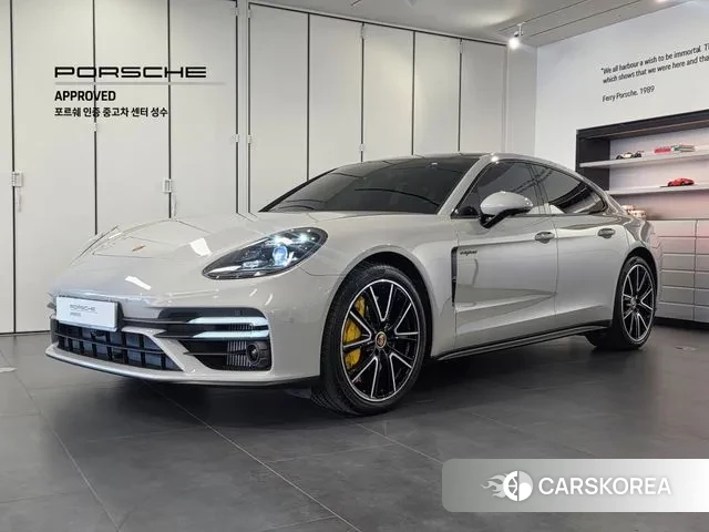 Porsche Panamera (972) 2023 Серебряный из Кореи