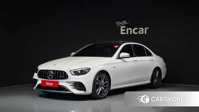 Mercedes-Benz E-Class W213 2021 Белый из Кореи