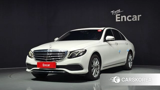 Mercedes-Benz E-Class W213 2020 Белый из Кореи