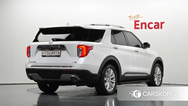 Ford Explorer 6th Generation 2020 Белый из Кореи