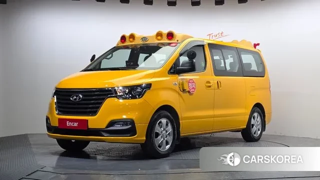 Hyundai The New Grand Starex 2018 Желтый из Кореи