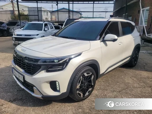 Kia The New Seltos 2023 Белый из Кореи