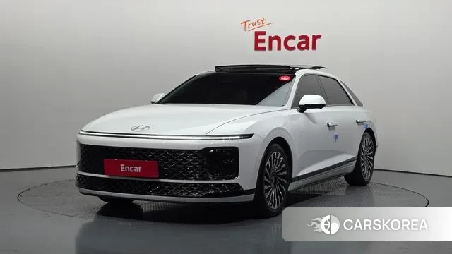 Hyundai Grandeur Hybrid (GN7) 2023 Белый из Кореи