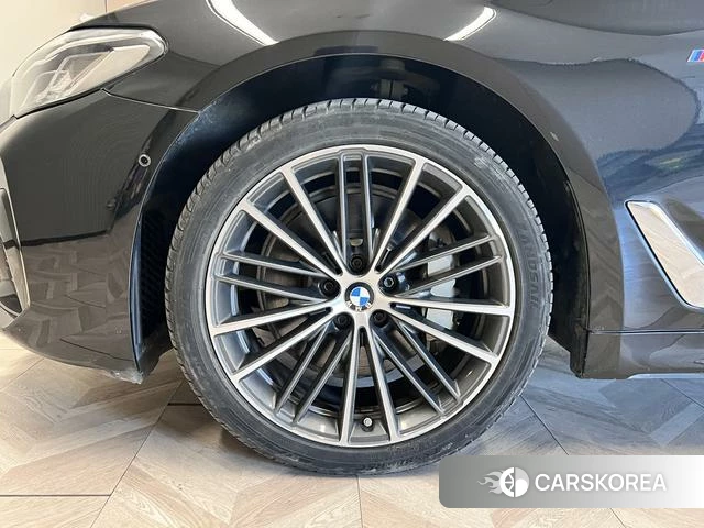 BMW 5 series 2021 Черный из Китая