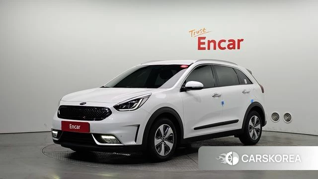 Kia Niro 2018 Белый из Кореи