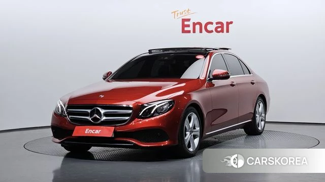 Mercedes-Benz E-Class W213 2018 Красный из Кореи