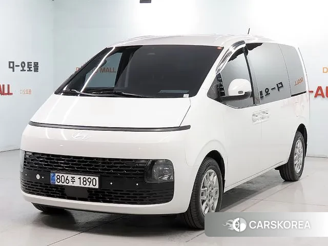 Hyundai Staria 2024 Белый из Кореи