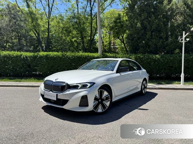 BMW i3 2023 Белый из Китая