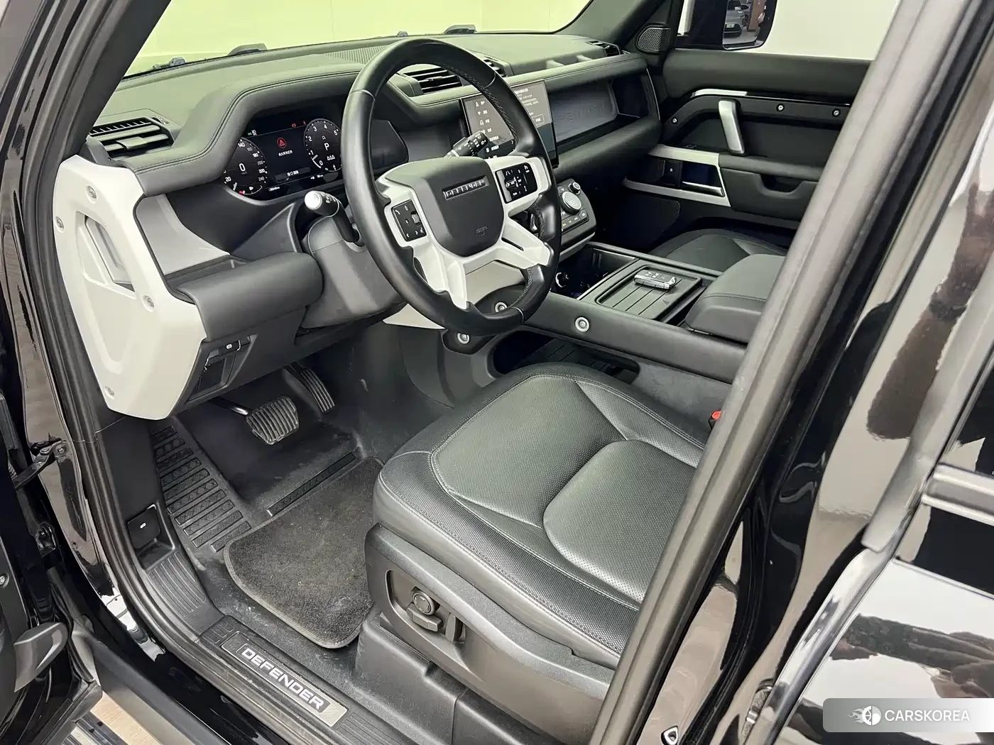 Land Rover Defender 2022 Черный из Китая