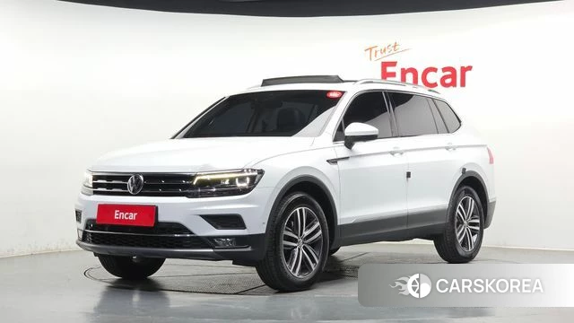 Volkswagen Tiguan Allspace 2020 Белый из Кореи