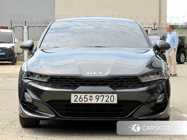 Kia K5 3rd generation 2022 Серый из Кореи