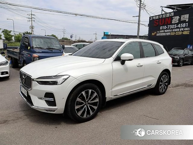 Volvo XC60 second Generation 2023 Белый из Кореи