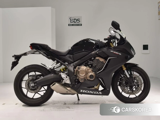 Проданный Honda CBR650R 2021 из Японии