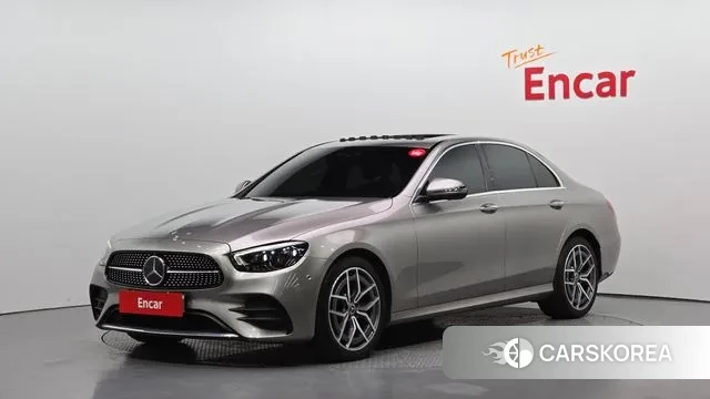 Mercedes-Benz E-Class W213 2020 Серый из Кореи