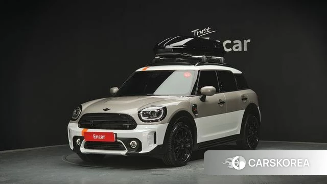 Mini Cooper Countryman 2024 Песочный из Кореи