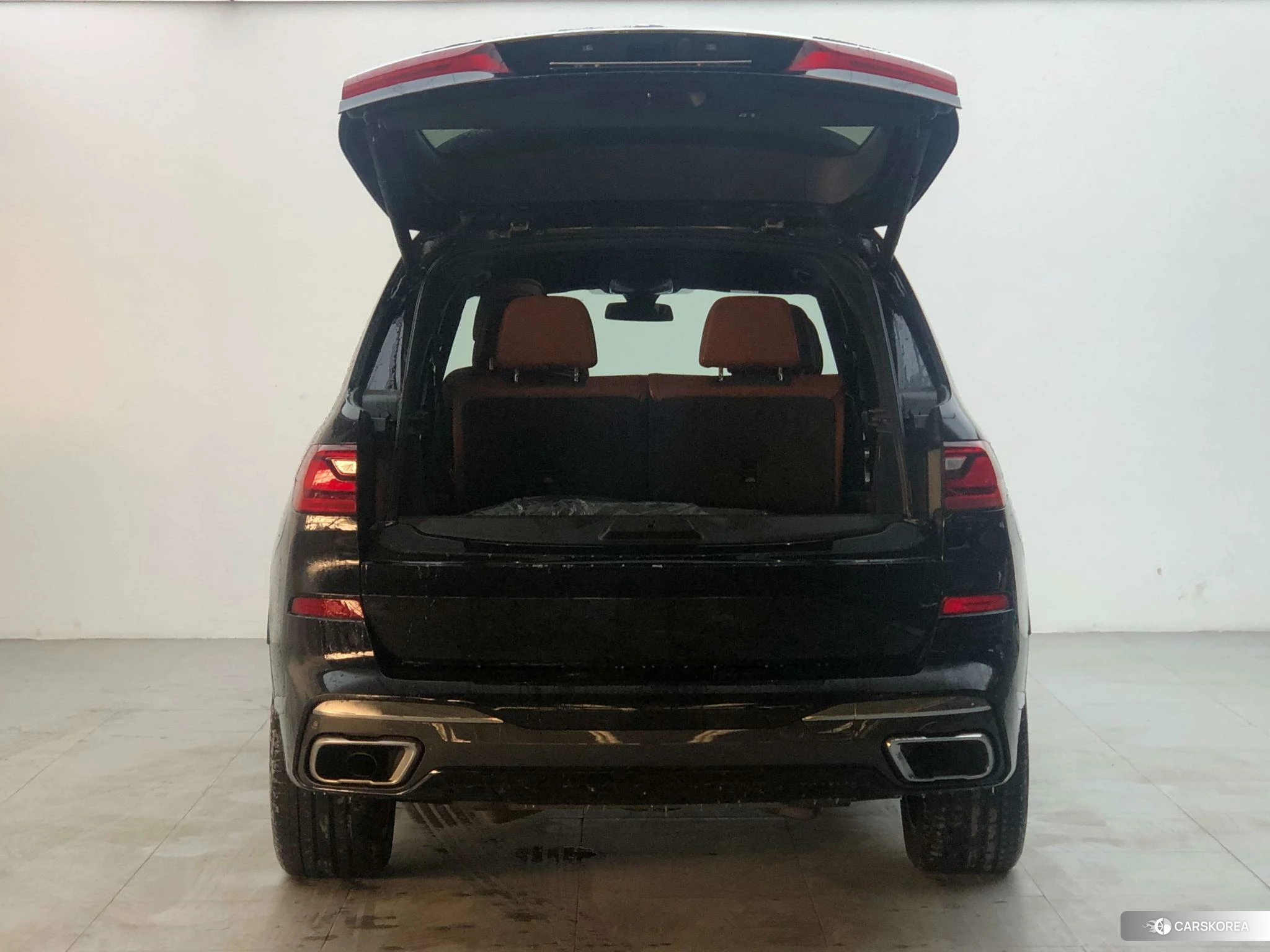 BMW X7 2021 Черный из Китая