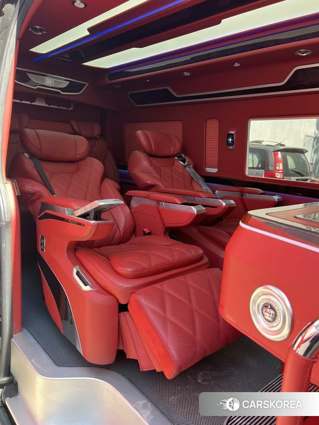 Toyota Hiace 2024 Черный из Китая