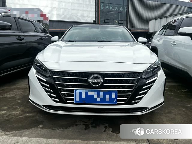 Nissan Teana 2024 Белый из Китая