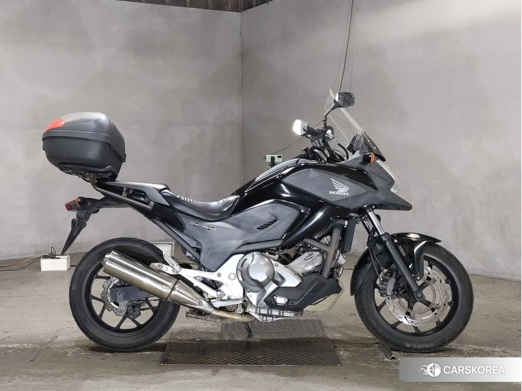 Проданный Honda NC700X DCT 2013 из Японии