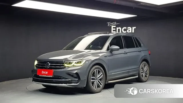 Volkswagen Tiguan second Generation 2021 Серый из Кореи