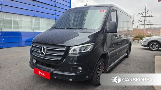 Mercedes-Benz Sprinter 2023 Черный из Кореи