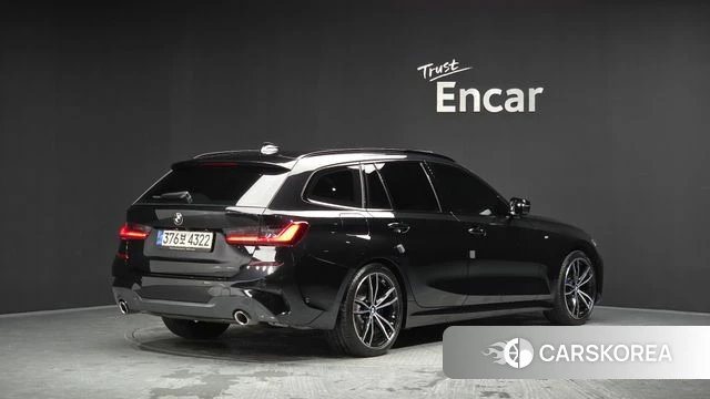 BMW 3 Series (G20) 2022 Черный из Кореи