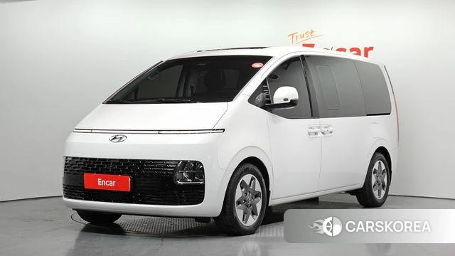 Hyundai Staria 2022 Белый из Кореи