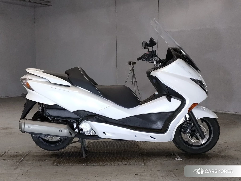 Проданный Honda FORZA Z 2012 из Японии