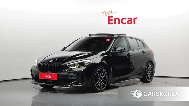 BMW 1 Series (F40) 2020 Черный из Кореи