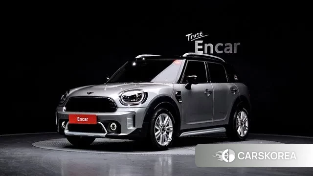 Mini Cooper Countryman 2023 Серебристо-серый из Кореи