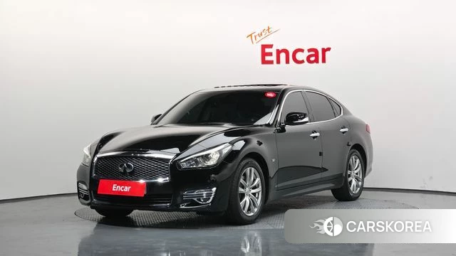 Infiniti Q70 2019 Черный из Кореи