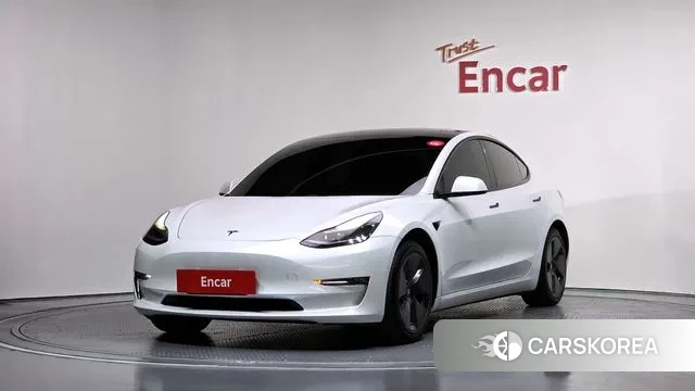 Tesla Model 3 2021 Белый из Кореи