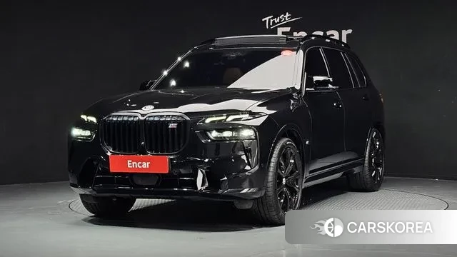 BMW X7 (G07) 2022 Черный из Кореи