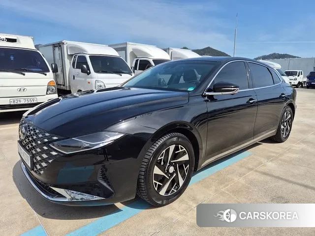 Hyundai The New Grandeur IG Hybrid 2022 Черный из Кореи