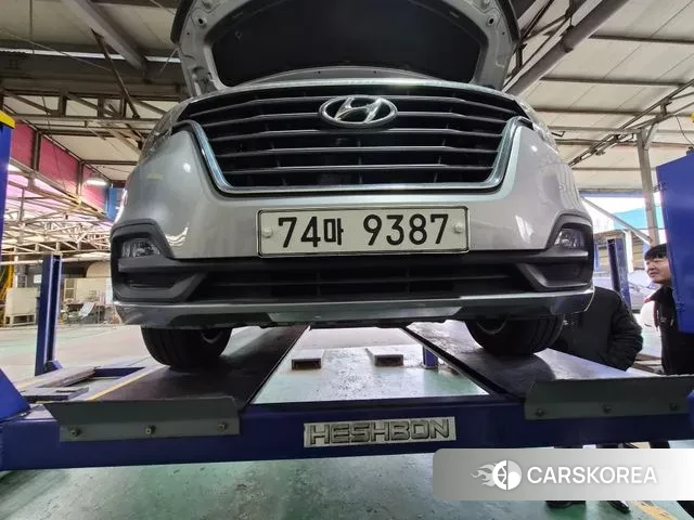 Hyundai The New Grand Starex 2018 Серебряный из Кореи