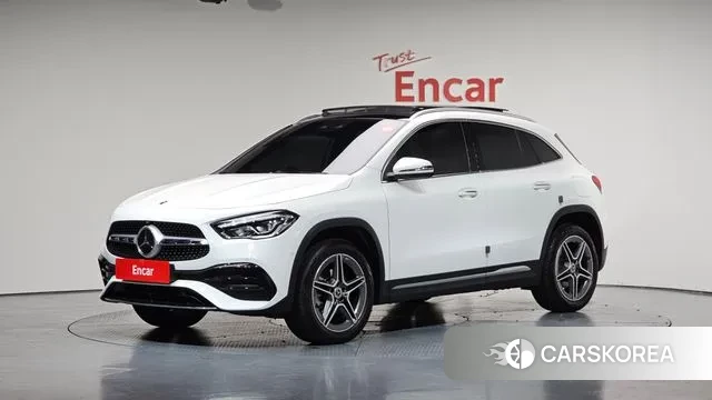 Mercedes-Benz GLA - Class H247 2023 Белый из Кореи