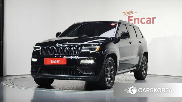Jeep Grand Cherokee 2020 Черный из Кореи