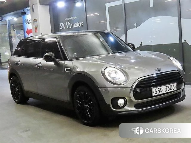 Mini Cooper Clubman 2018 Серебристо-серый из Кореи