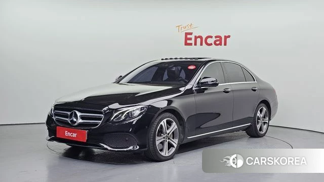 Mercedes-Benz E-Class W213 2019 Черный из Кореи