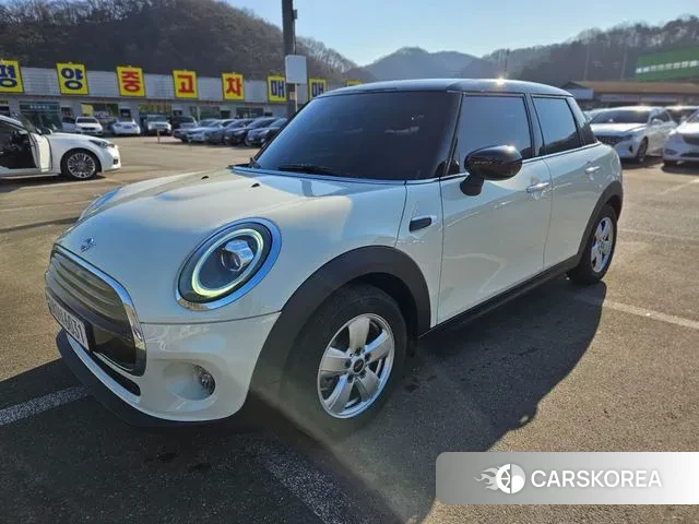 Mini Cooper 2020 Жемчужный цвет из Кореи