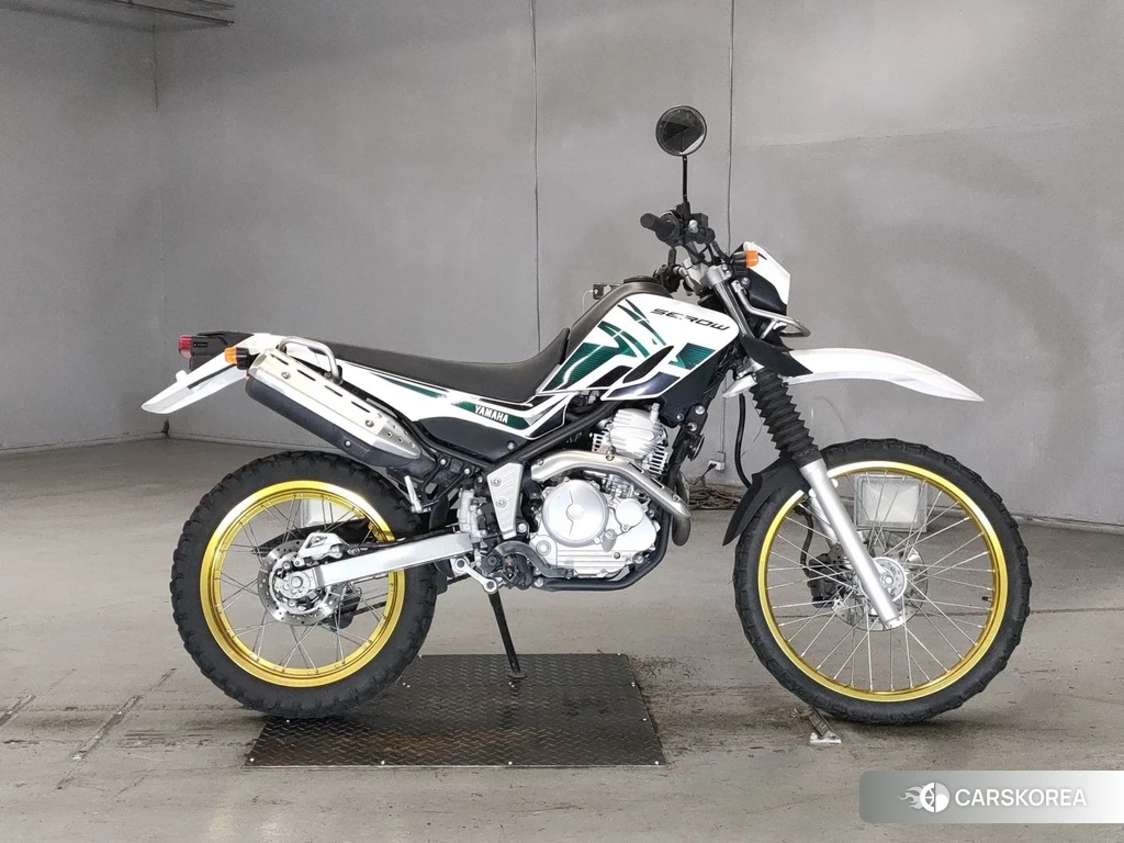 Проданный Yamaha SEROW 250 2014 из Японии