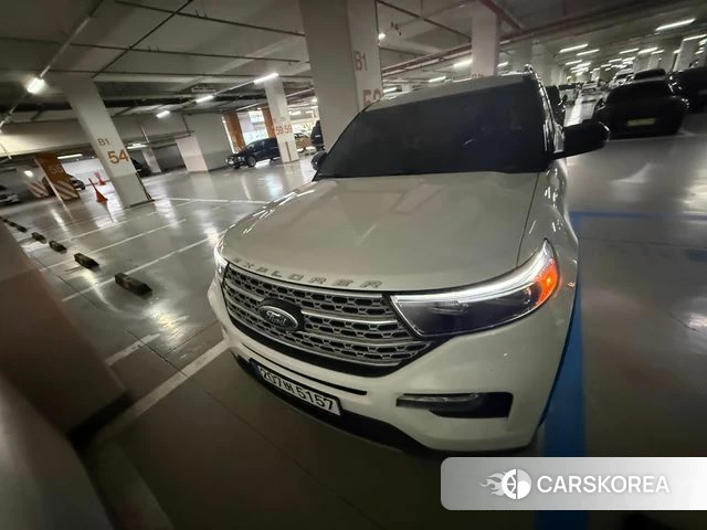 Ford Explorer 6th Generation 2021 Белый из Кореи