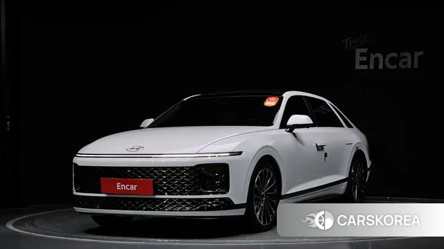 Hyundai Grandeur Hybrid (GN7) 2023 Белый из Кореи