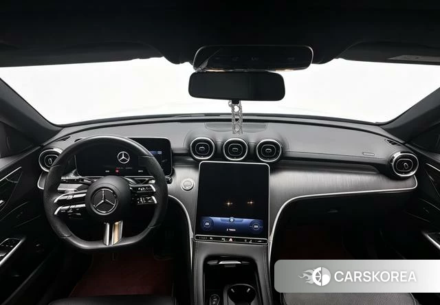 Mercedes-Benz Class C 2022 Белый из Китая