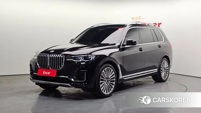 BMW X7 (G07) 2021 Черный из Кореи